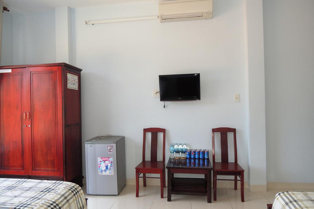 Quang Nhat Hotel Nha Trang Habitación foto